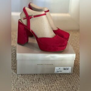 Marc Fisher red suede sandal heels, sz 8.5 NWT